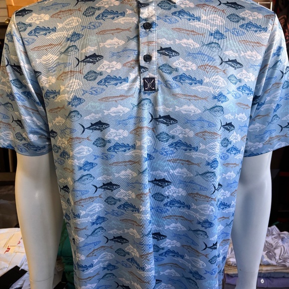 Nice mens large Construct polo shirt with fish design - Picture 2 of 6